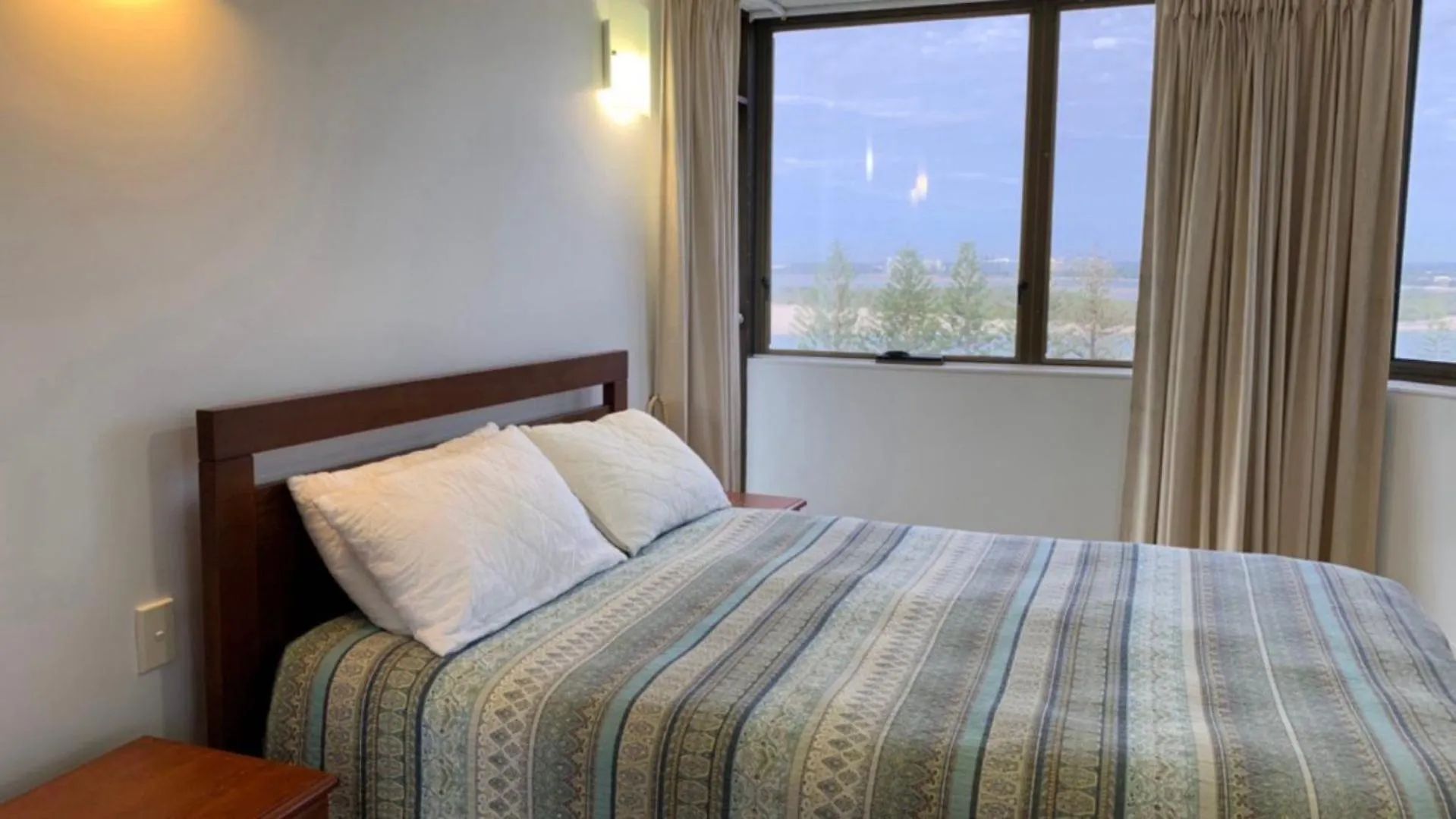 Araluen Unit 14 Apartment Golden Beach
