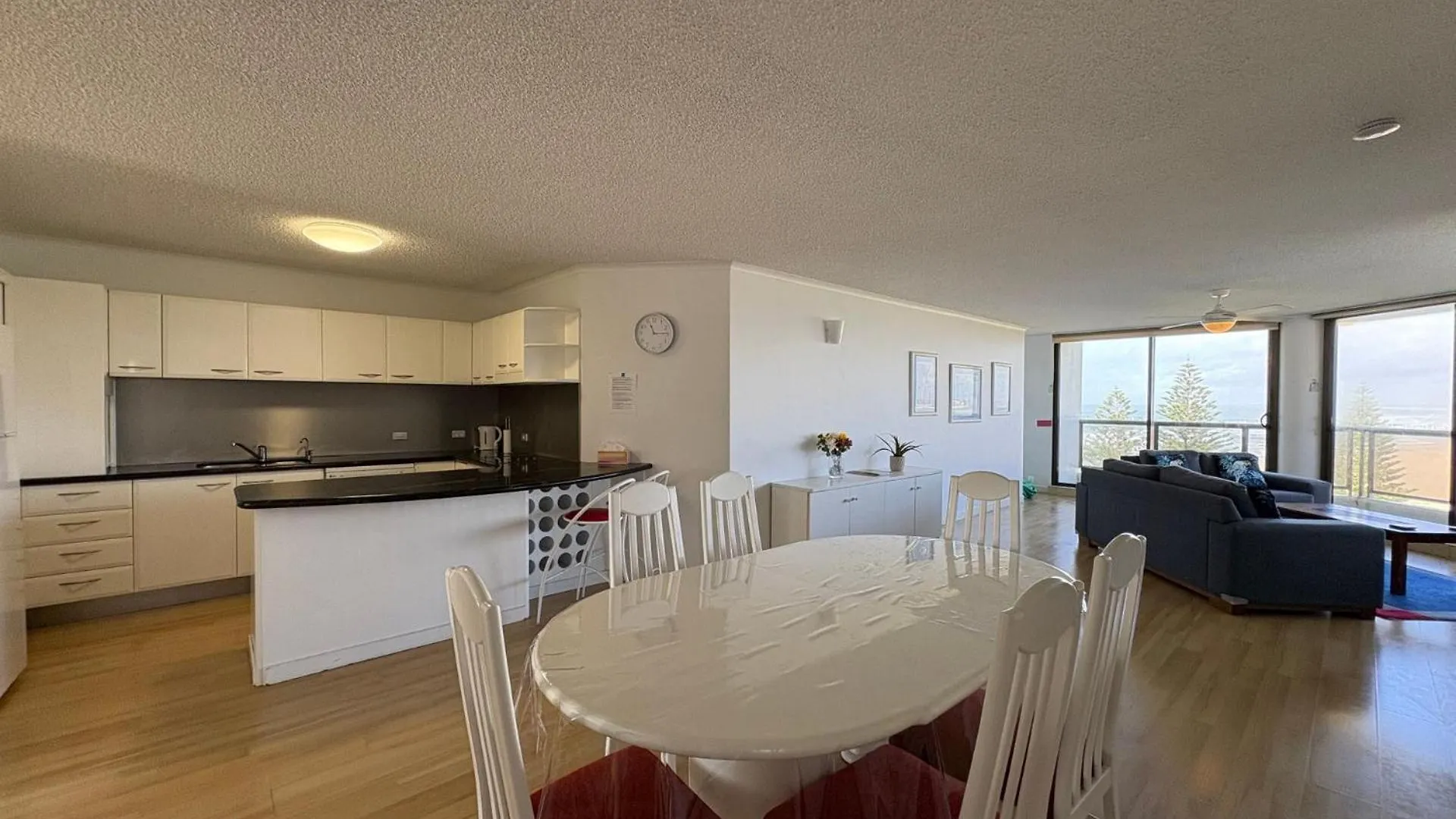 Araluen Unit 14 Apartment Golden Beach