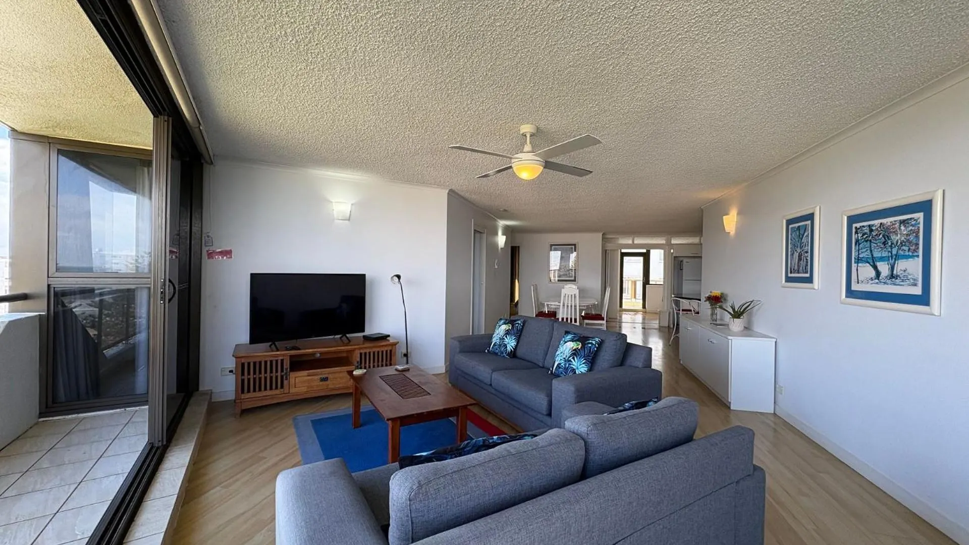 Araluen Unit 14 Apartment Golden Beach Australia
