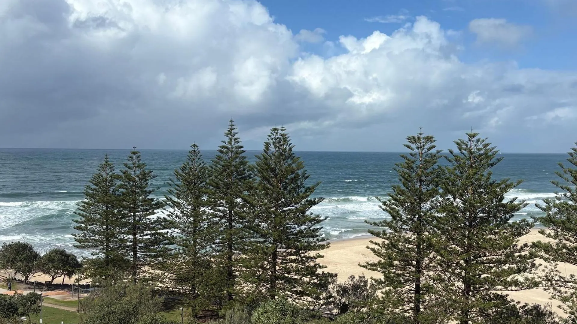 Araluen Unit 14 Apartment Golden Beach